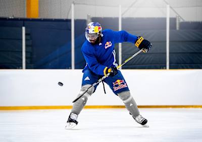 Le joueur de hockey sur glace P.K. Subban en action.