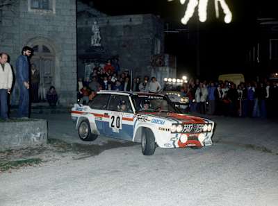 Michele Mouton Fiat 131 Abarth kullanıyor