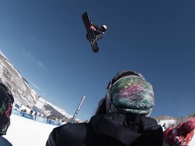 Scotty James performing at Burton US Open 2017 halfpipe finals