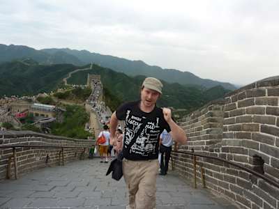 Benny en la Gran Muralla China