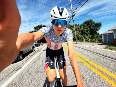 Enzo Hincapie im berühmten „Stars and Stripes“-Trikot