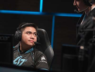 Xmithie has years of jungling experience