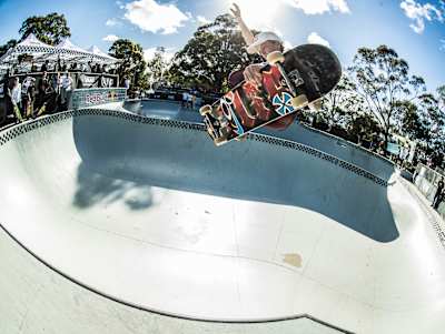 Keegan Palmer performs an indy grab during the Vans Park Series, Sydney, Australia on April 29th, 2018