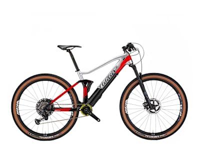 La Wilier 101FX Hybrid ha motore estraibile