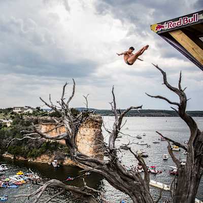 AP-1VH2NHSJW1W11-headerMedia