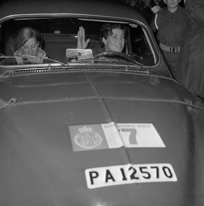 Pat Moss, pilote de rallye (et soeur de Stirling)