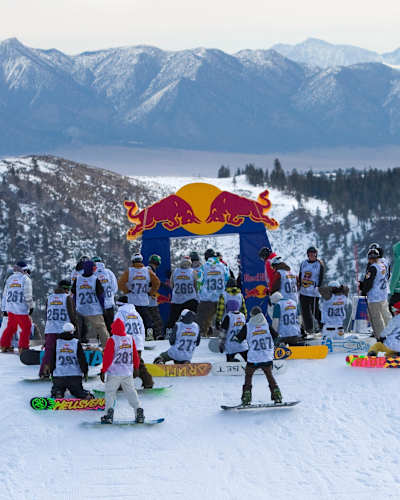 Snow Warz Background