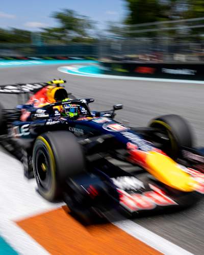 Isack storming around the Miami circuit