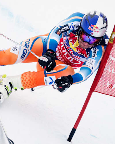 AP-1Q93UJWN11W11-featureMedia