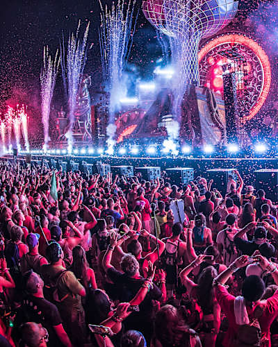 AP-1RD4X1P711W11-headerMedia