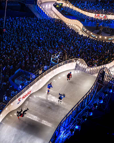 AP-1TPTTKQ851W11-headerMedia