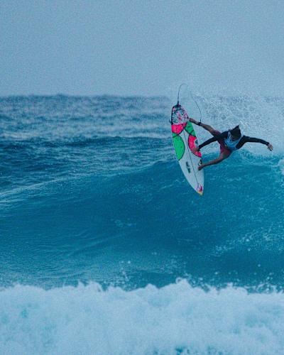 AP-1Z8VZNBAH1W11-headerMedia