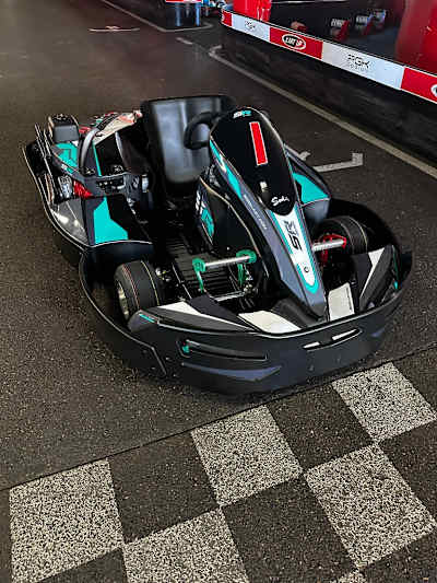 Le kart Sodikart SR5 SERIE 2023 du cricuit de karting Kart Up à Marseille.