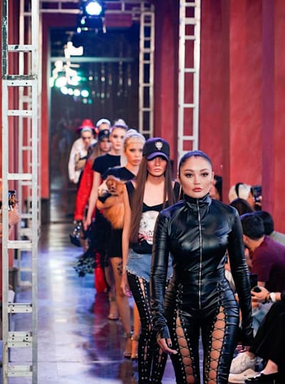 Лучшие коллекции Visa Fashion Week Almaty