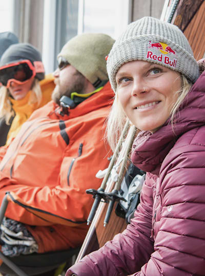 Red Bull Basement Sessions: Angel Collinson