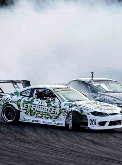 Mad Mike Summer Bash