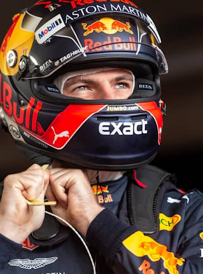 F1 レーシングスーツの進化 歴史 ファッション ドライバー セナ モータースポーツ