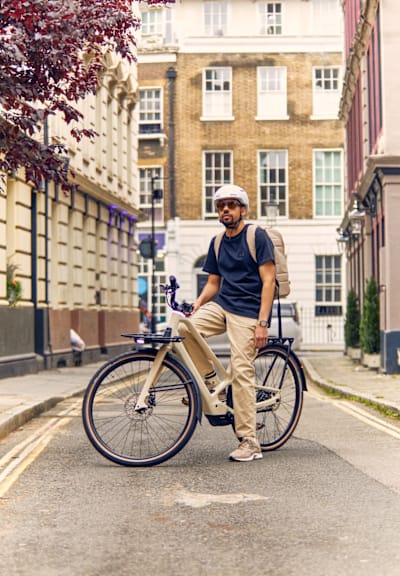 Routine Gains: Commuter Gear Guide 2024
