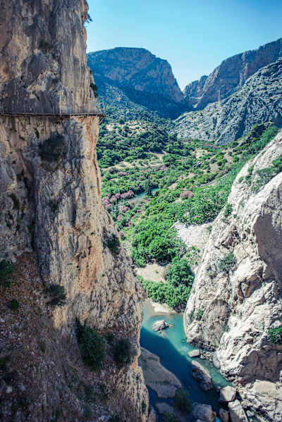 Atemberaubender Ausblick in furchterregender Höhe