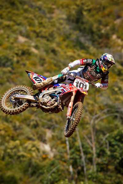 Ben Townley racing Glen Helen in 2010