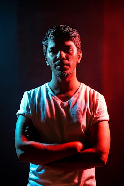 A profile shot of epsorts athlete Arslan Ash.