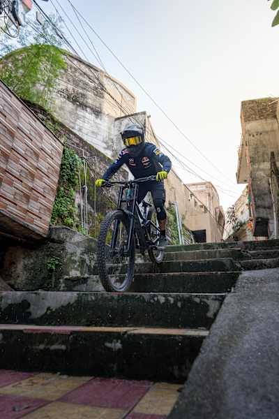 Yawar Ali Khan, downhill MTB rider from Jammu, India 