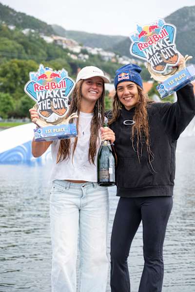 Vinner i dameklassen i Red Bull Wake the City 
