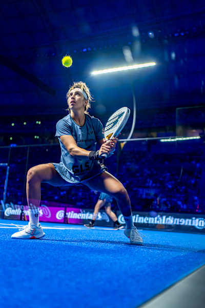 Beatriz González watches the ball during the Premier Padel 2025 Finals in Barcelona, Spain, on 14 December 2025