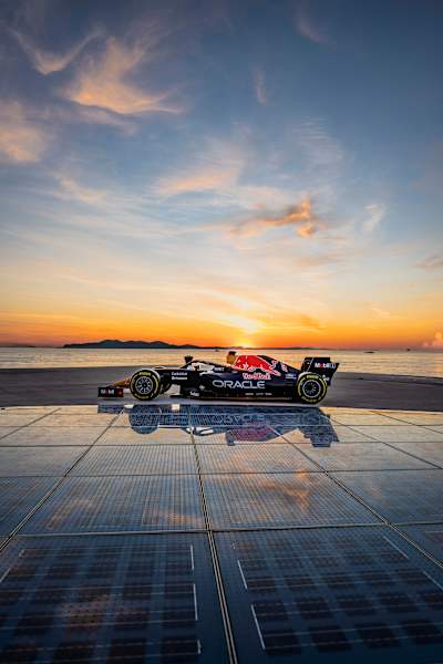 6. travnja 2026. automobil Formule 1 Red Bull Racing RB18 snimljen je u Zadru, u Hrvatskoj