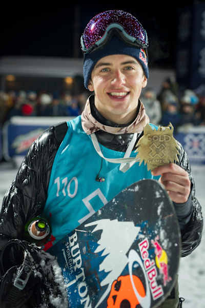 Mark McMorris shows his snowboard Big Air Gold medal at X Games Hafjell 2017