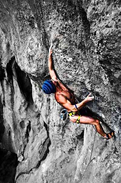 Brauche Hose! So bewerben sich Athleten bei Jung