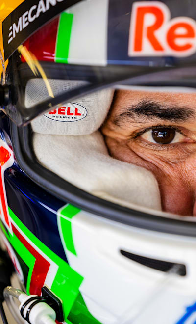 Retrato de Memo Rojas en las 24 Horas de Le Mans en 2024. 