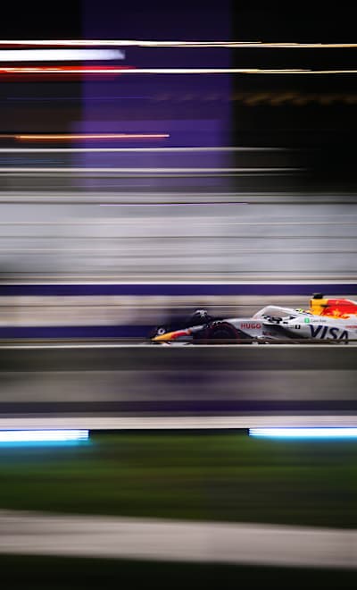 Isack Hadjar dans sa VCARB 02