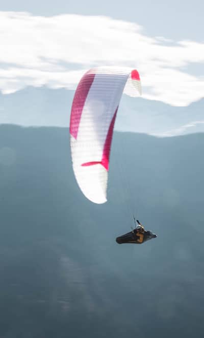 Sebrand Warren (NED) flying