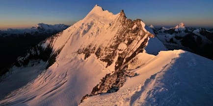 montagnes sommets hauts suisses