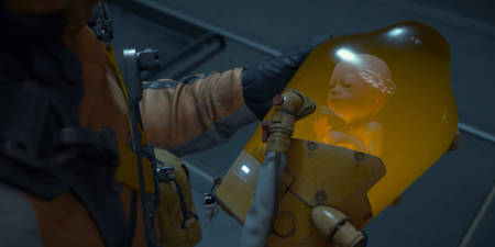 不被當人看、被定位為工具消耗品，但對山姆和玩家是不離不棄的好夥伴BB－布橋嬰。遊戲前會覺得驚悚，但之後你會知道，她是你的靠譜戰友，也是遊戲內的溫暖救贖