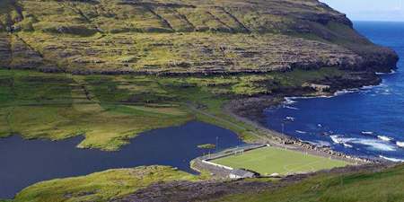 ملعب "إيدي ستاديوم" (Eidi Stadium)/ جزر فارو