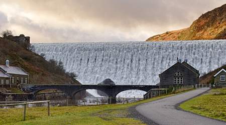 Caban Coch Dam, Elan Valley
