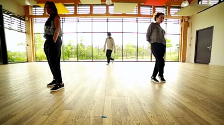 House Dance routine by MaMSoN