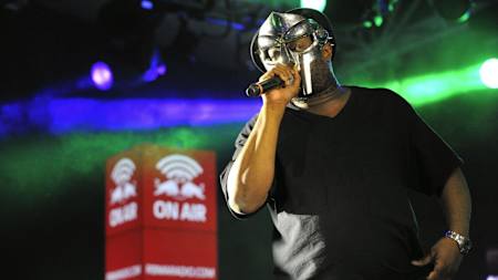 MF Doom podczas koncertu w Sao Paulo