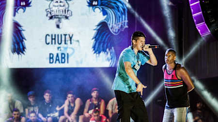 Chuty y Babi, combate cara a cara.