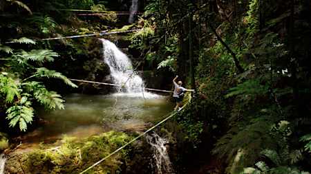 Kein schlechtes Setting für ein Slackline-Projekt