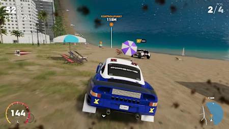 Mit der Rally-Karre über den Strand.