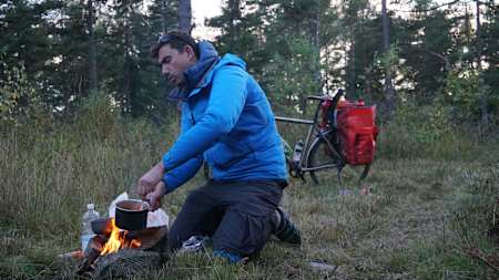 Simon Parker Earth Cycling cooking