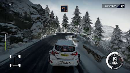 Screenshot aus WRC 10 zeigt eine Wertungsprüfung der Rallye Monte Carlo bei Schnee und Eis.