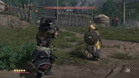 阿勒坦跟楓有點像，但更難搞