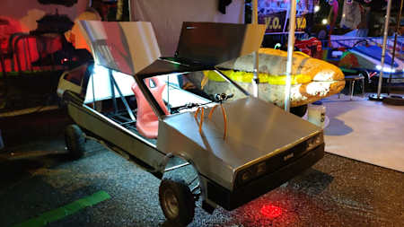 Auto Loco La Promesa Plateada, por Space Traveler