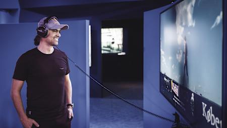 Red Bull Cliff Diving “Take off” - Orlando Duque 