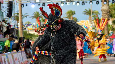 Carnaval Andino Arica con la Fuerza del Sol