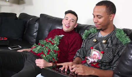 Gootecks and Mike Ross in the Christmas spirit